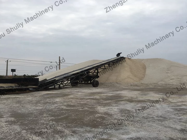 Optimizing salt harvesting: the need for a loading belt conveyor