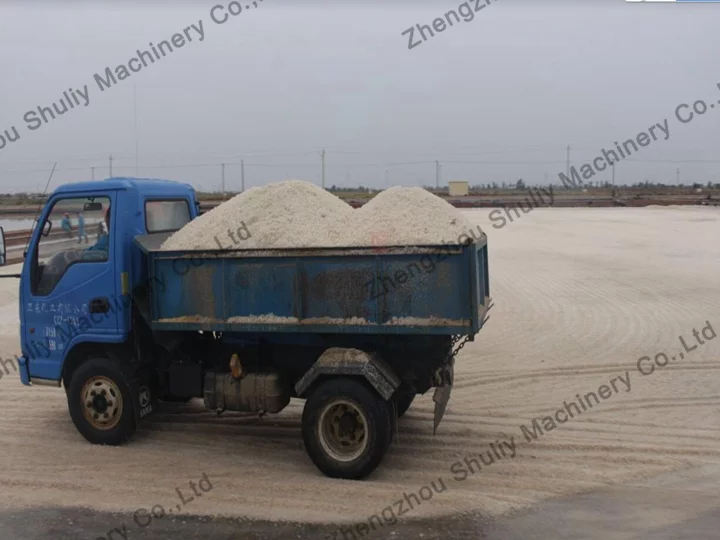 Desvelar las principales funciones del camión de transporte de sal